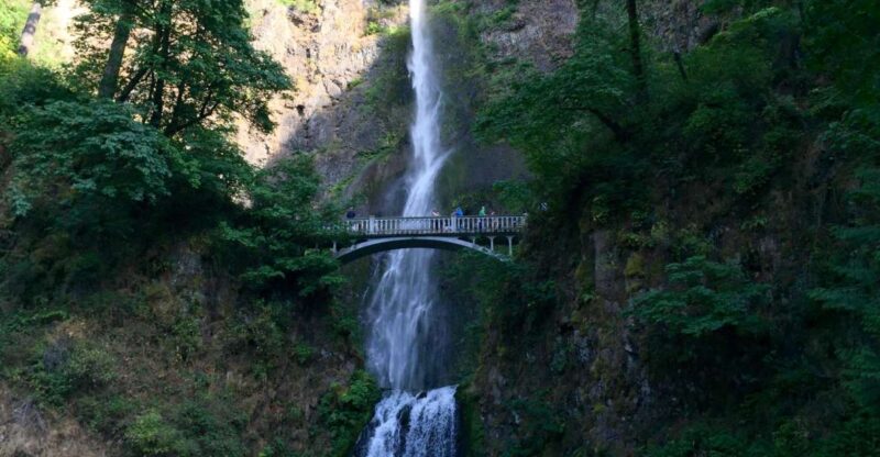 Portland: Columbia River Gorge 3-Hour Small Group Tour - Itinerary and Activities