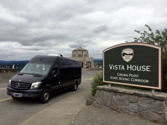 Portland: Columbia River Gorge 3-Hour Small Group Tour - Scenic Vistas and Viewpoints