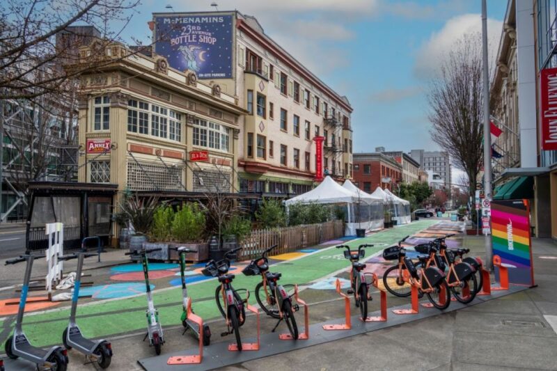 Portland: Guided City Tour by Bus - Inclusions