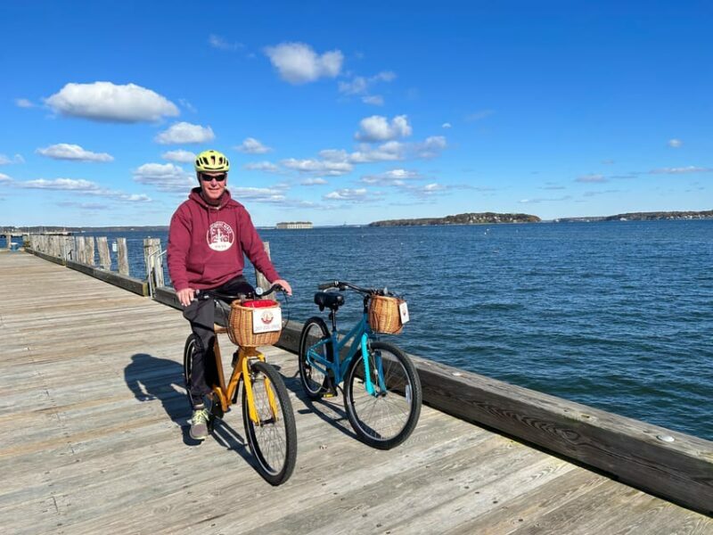 Portland, Maine: Coastal Lighthouses Guided Bicycle Tour - A Full Look at the Portland Lighthouse Bike Tour