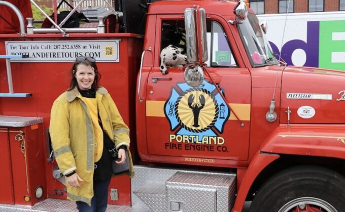 Portland, Maine: Tour in Vintage Fire Engine - Getting to the Starting Location