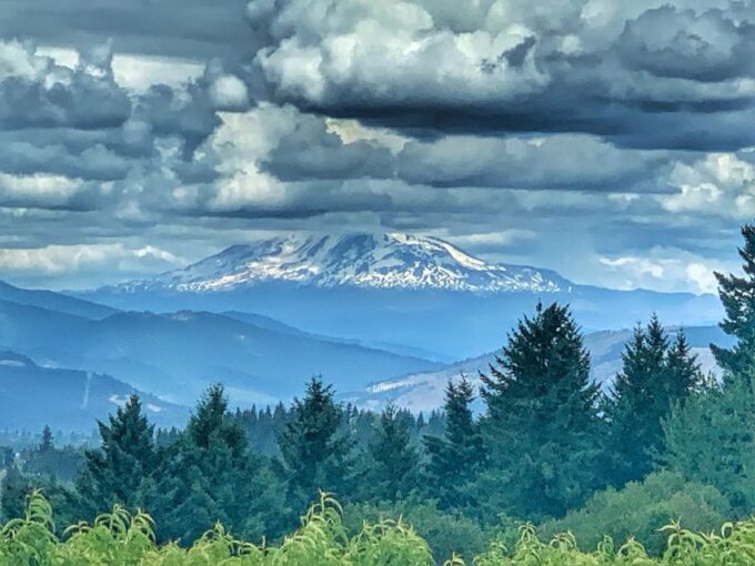 Portland: Multnomah Falls and Hood River Day Trip With Train - Frequently Asked Questions