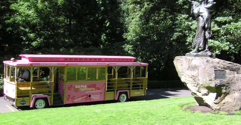 Portland, Oregon: Pink Trolley Hop-On Hop-Off Tour - Tour Experience