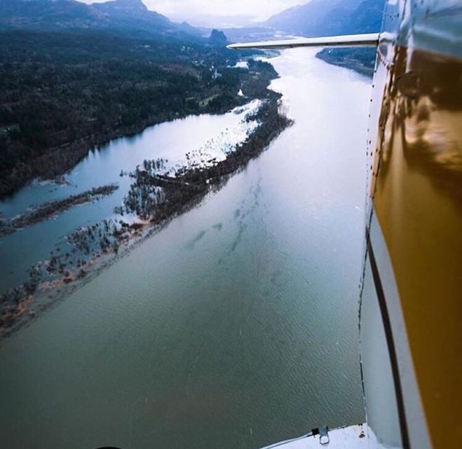 Portland: Private Columbia Gorge Waterfalls Scenic Air Tour - Safety and Accessibility