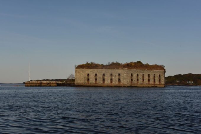 Portland: Sunset Lighthouse Cruise in Casco Bay With Drinks - Casco Bay Landmarks