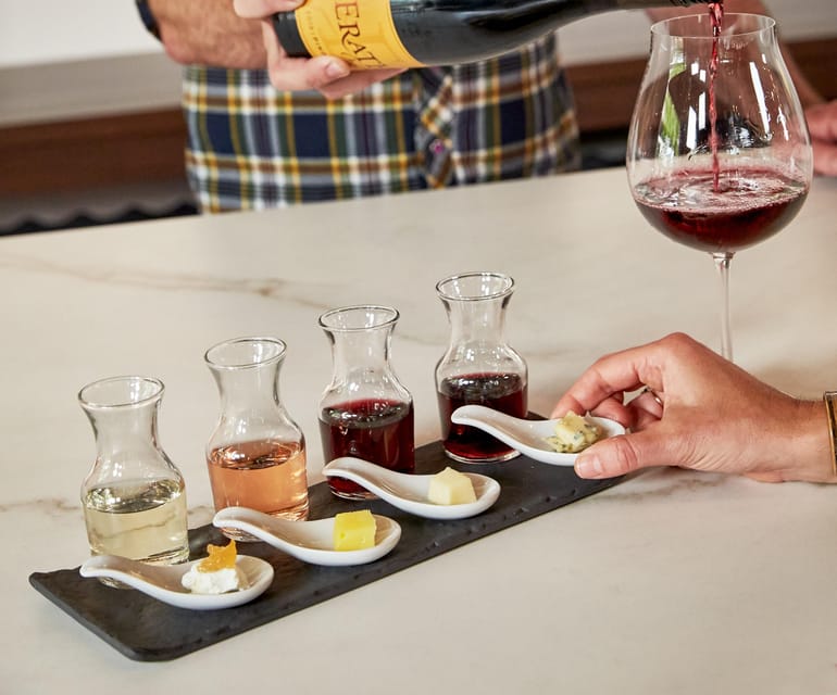 Portland: Urban Wine Tasting Tour - Wine and Food Pairings
