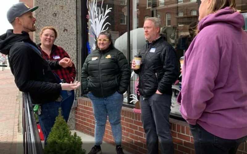 Portland: Walking Food Tour  Warm Donuts & History - Exploring Portland’s Old Port on Foot and Flavor