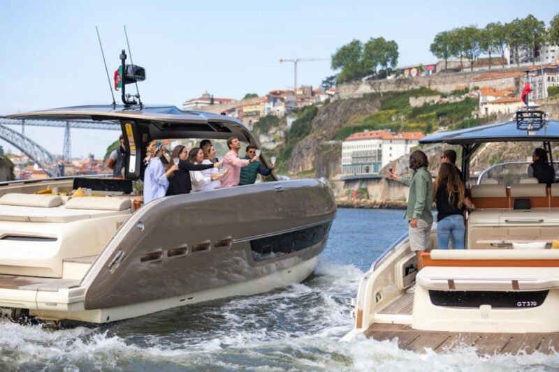 Porto: 2h Private Luxury Yacht in the Douro - Douro River Landscapes