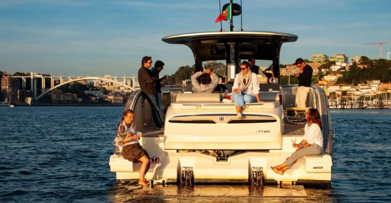 Porto: 2h SUNSET Private Luxury Yacht in the Douro - Tour Details