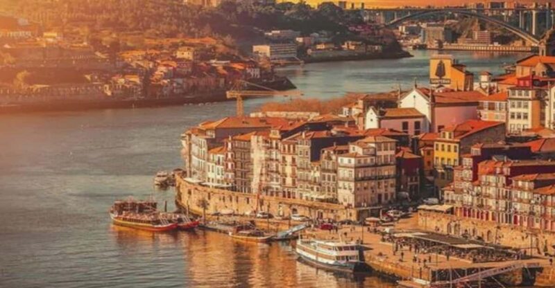 PORTO: 2H30 - SUNSET TOUR PORTO - Experience Highlights