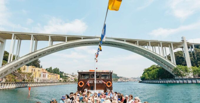 Porto: 6 Bridges Douro River Cruise - Frequently Asked Questions