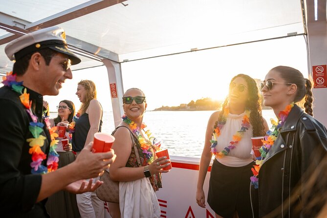 Porto: 6 Bridges Douro River Party Boat With Sunset Option - Additional Onboard Policies