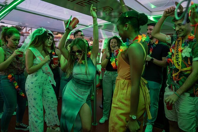 Porto: 6 Bridges Douro River Party Boat With Sunset Option - Payment and Prohibited Items