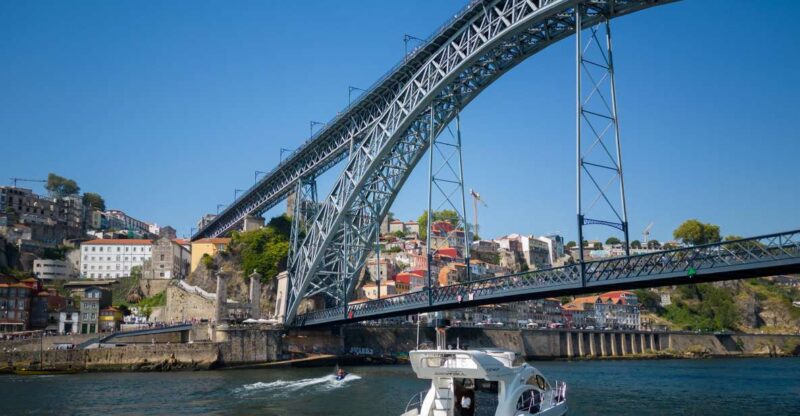 Porto: 6 Bridges Port Wine River Cruise With 4 Tastings - Itinerary Highlights