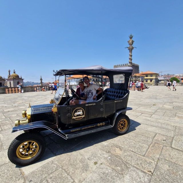 Porto and Foz: Private Douro City Tour in Electric Ford - Vintage Ford T Experience