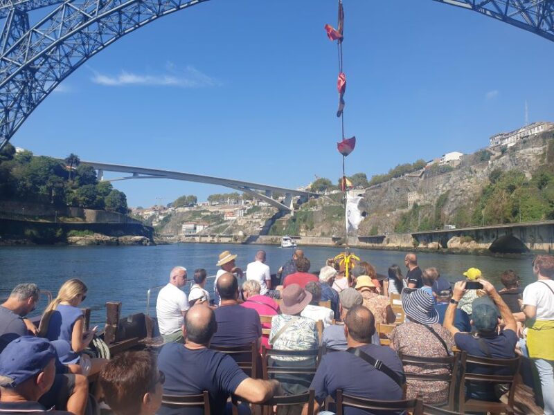 PORTO AT YOUR FEET-100% PRIVATE FULL DAY TOUR - Saint Francis Church