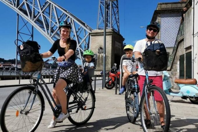 Porto: Bicycle Rental - Explore Porto by Bike