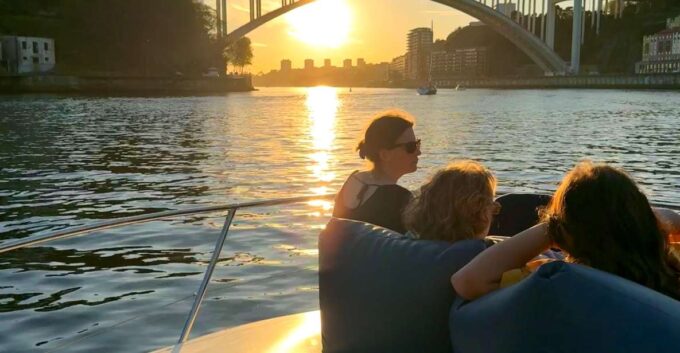 Porto Boat: Bridges, River Mouth & SUNSET W/ DRINKS | SHARED - Cancellation Policy
