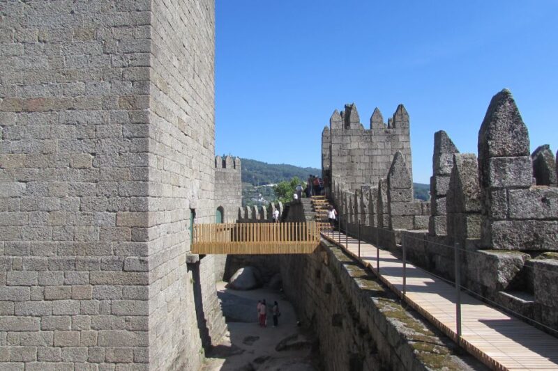 Porto: Braga & Guimarães Full Day Tour - Itinerary Highlights