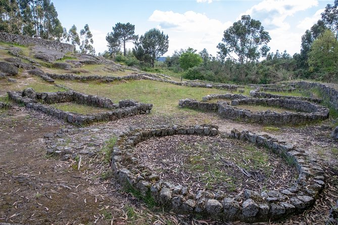 Porto Buggy Adventure: Guided Tour to Ruins and Typical Village - Included in the Tour