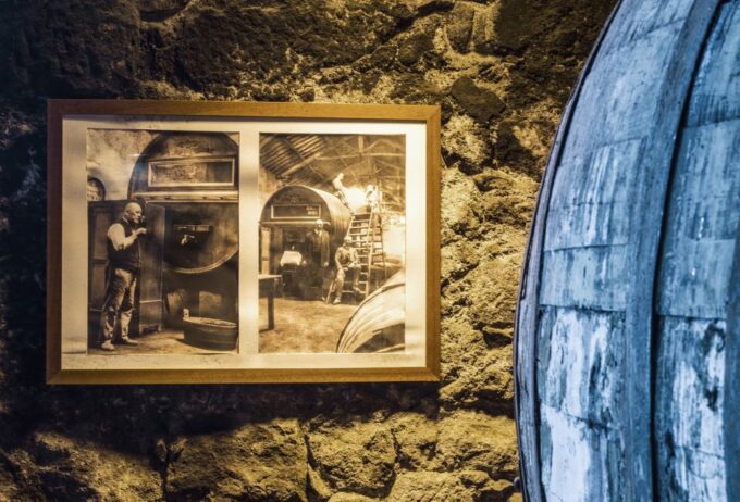 Porto: Burmester Cellar Tour With Tasting & Pairing Options - Pairing Offerings