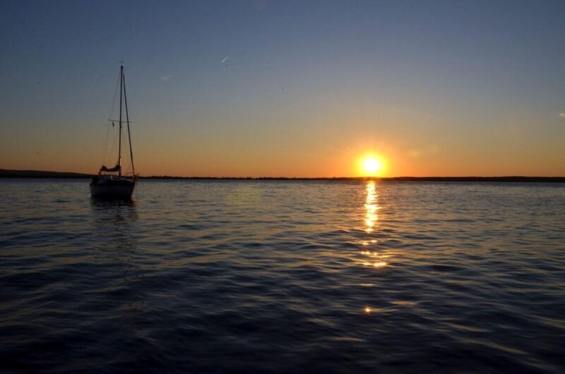 Porto: Charming Sailboat Shared Tour With a Sunset Option - Scenic Views of Porto and Gaia