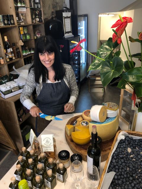 Porto: Cheese and Port Wine Tasting in a Unique Place - Exploring the Mercearia