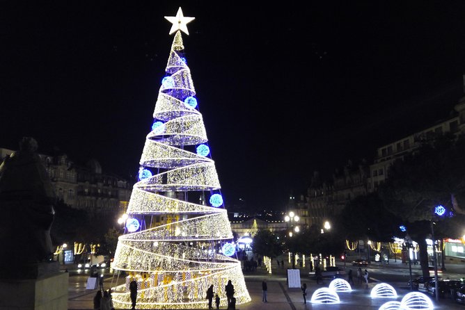 Porto Christmas Lights Segway Tour - Guided Experience - Meeting and Pickup