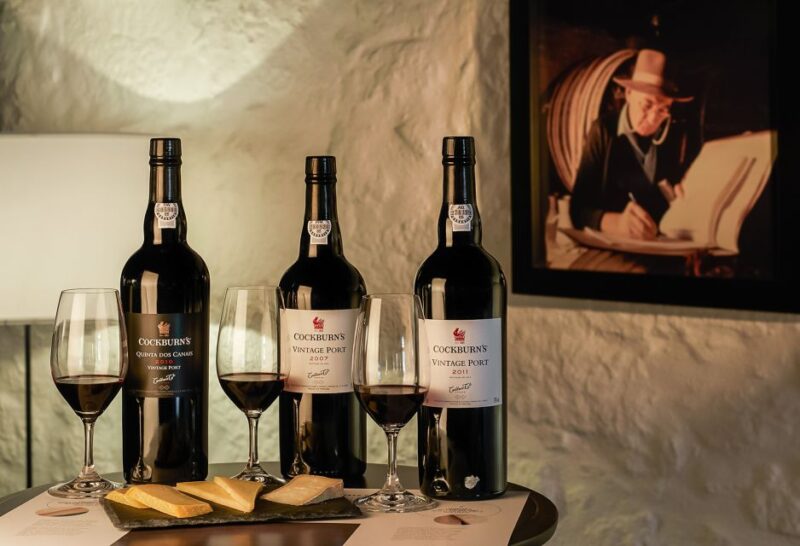 Porto: Cockburn's Port Lodge Tour and Tasting - Historical Insights