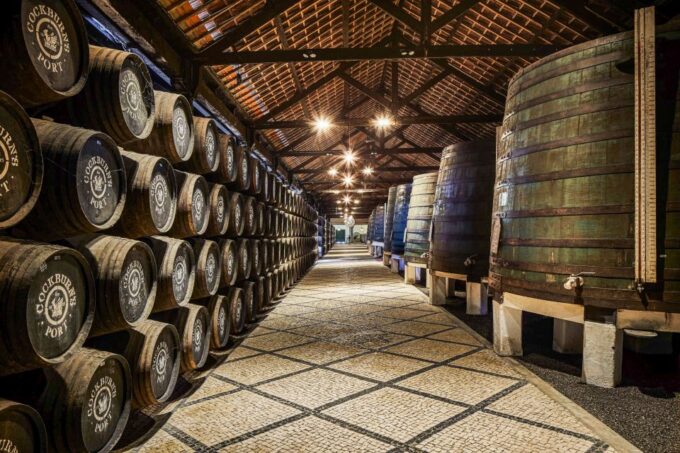 Porto: Cockburn's Port Lodge Tour and Tasting - Vintage Tasting