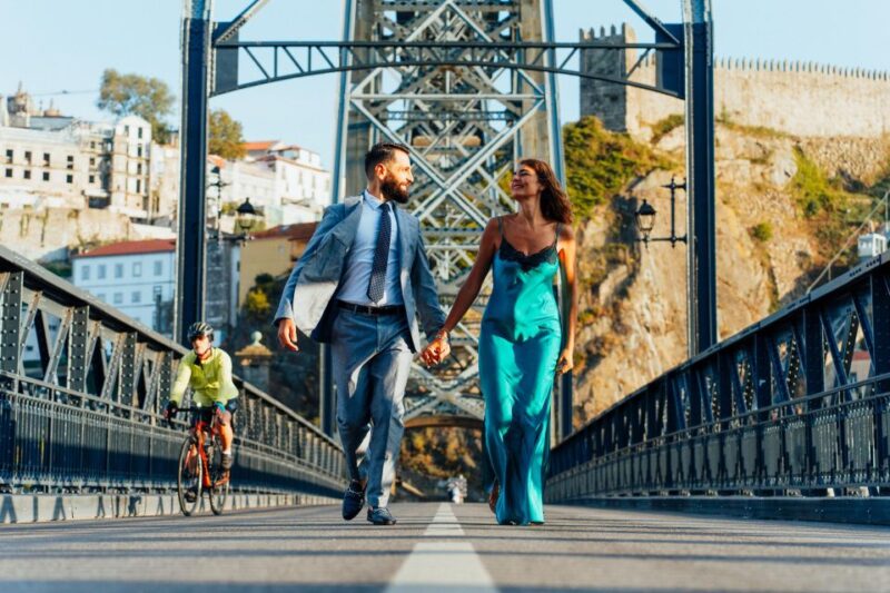 Porto: Couple Photo Session in Foz Velha - Pricing and Reservation