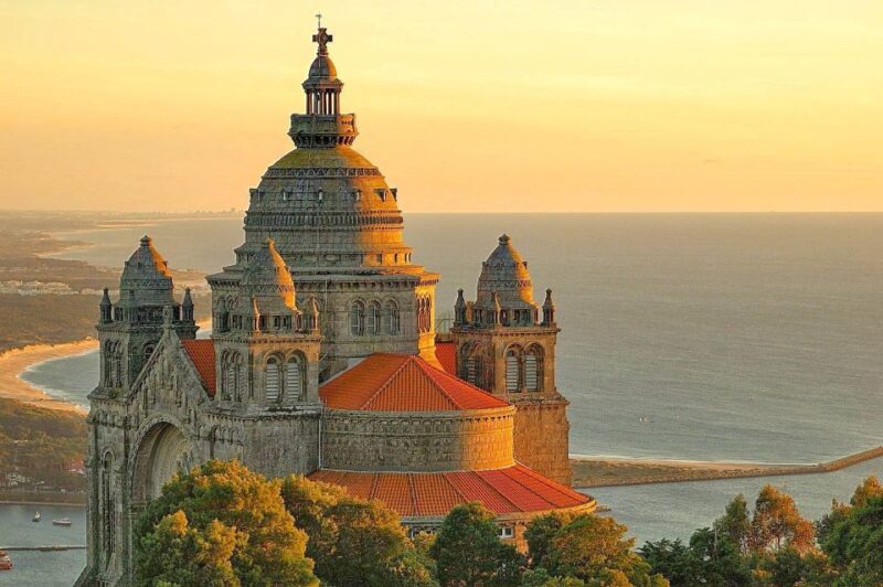 Porto: Day Trip to Santiago De Compostela - Historic City of Santiago De Compostela