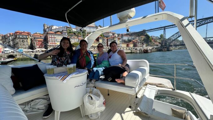 Porto: Douro River Boat Trip - Unique City Views