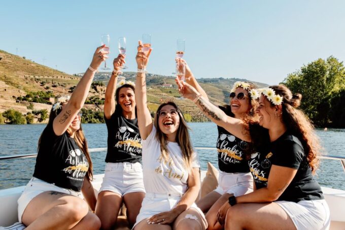 Porto: Douro Valley Full-Day Boat, Train, and Lunch Tour - Optional Winery Visit and Tasting