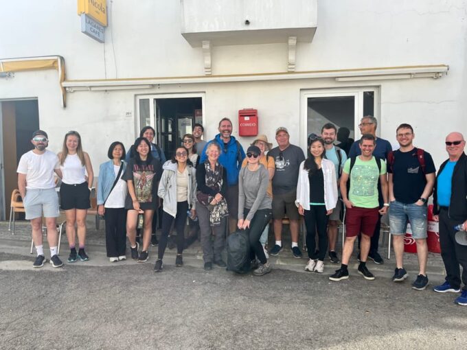 Porto: Douro Valley Hike, Winery Visit and Tasting - Group Size and Duration
