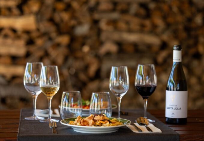 Porto: Douro Valley Tour With Lunch, Boat Cruise & Tastings - Discount and Payment Options