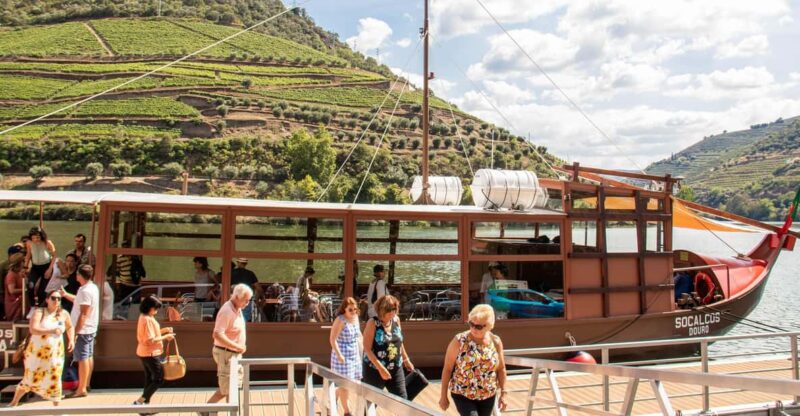 Porto: Douro Valley Wine Tour With Lunch & River Cruise - Key Points
