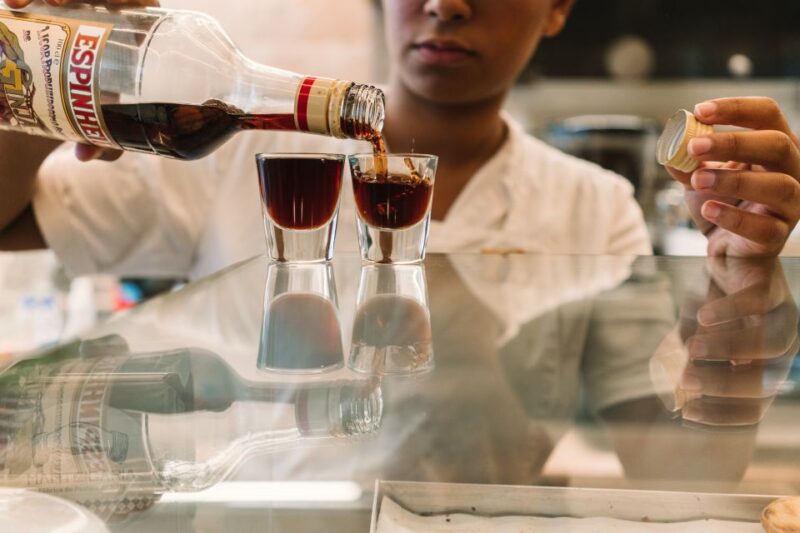 Porto: Evening Local Food Crawl With Drink Pairings - Included Experiences