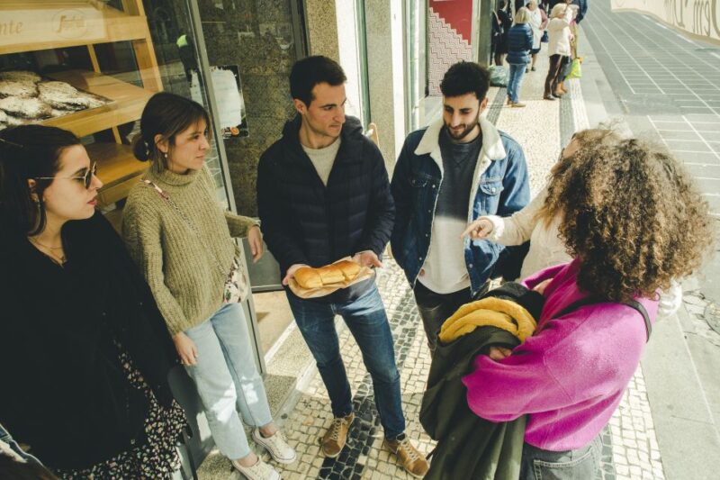 Porto: Evening Local Food Crawl With Drink Pairings - Knowledgeable Guides