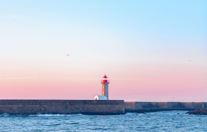 Porto: Exclusive Charming Sailboat Sunset - Personalized Hospitality