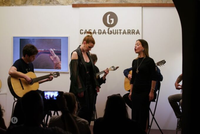 Porto: Fado Concert With Port Wine in Historical Music Store - Unsuitable for Certain Guests