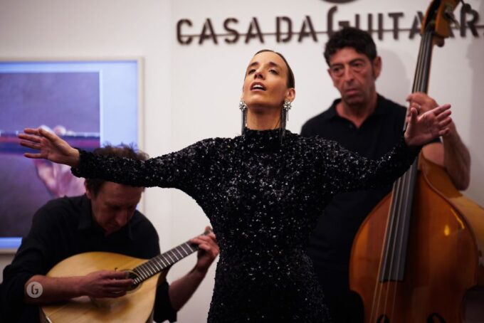 Porto: Fado Concert With Port Wine in Historical Music Store - Prohibited Items