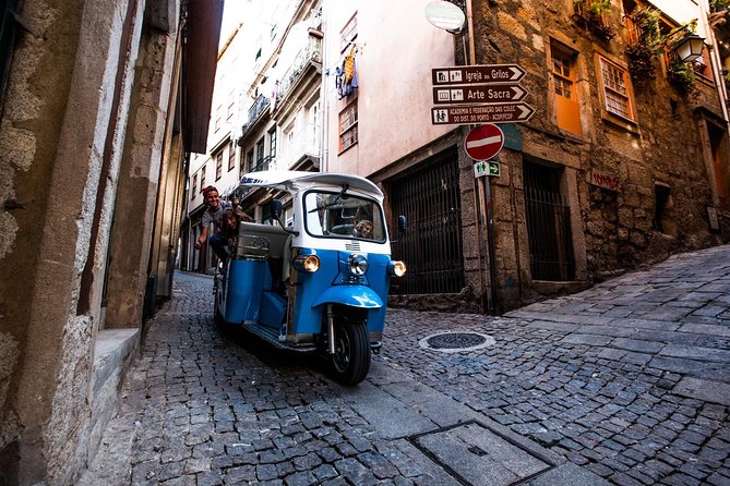 Porto Full Day Private Tour With Tuk Tuk and Lunch - Tour Schedule and Details