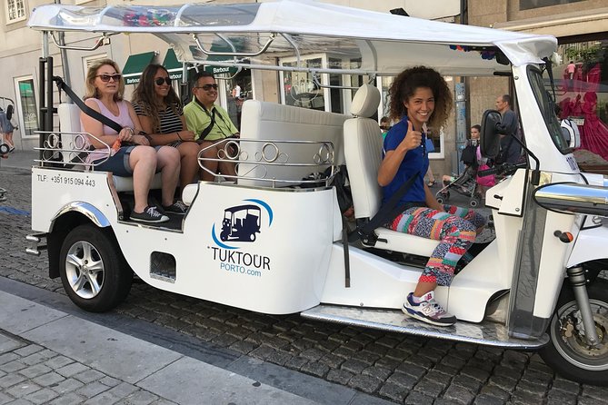 Porto Full Day Private Tour With Tuk Tuk and Lunch - Transportation and Accessibility