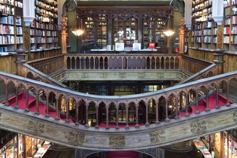 Porto: Guided Walking Tour and Lello Bookshop - Customer Feedback