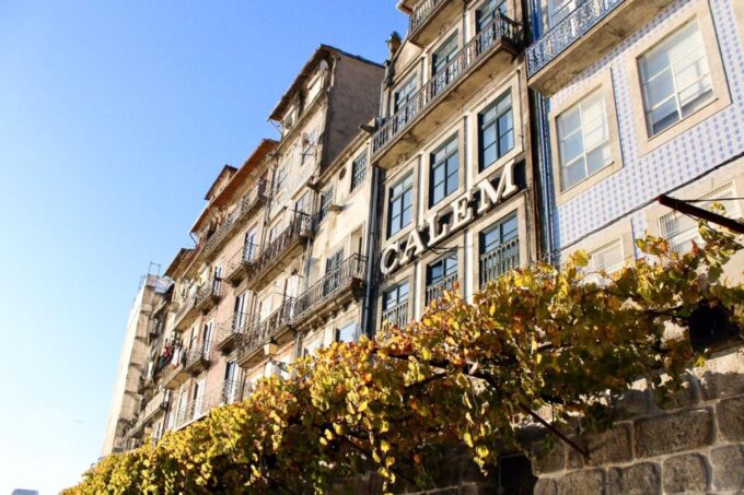 Porto: Guided Walking Tour and Lello Bookshop - Booking Details