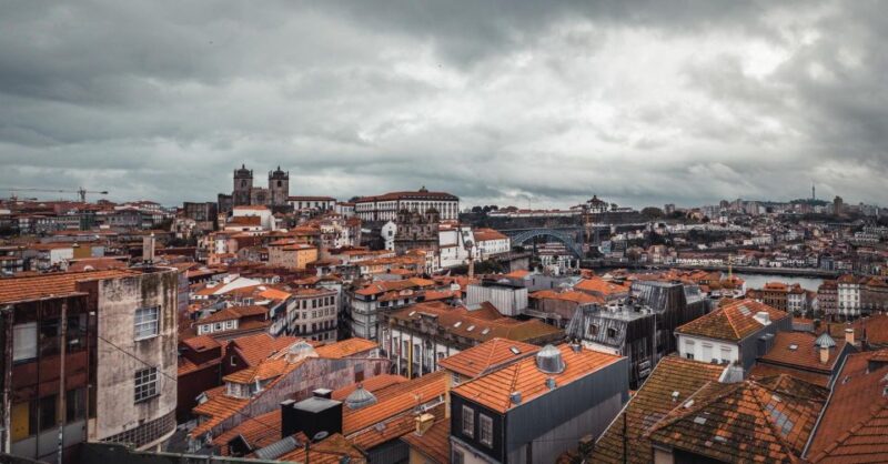 Porto: Half-Day Walking Photo Tour - Itinerary Highlights
