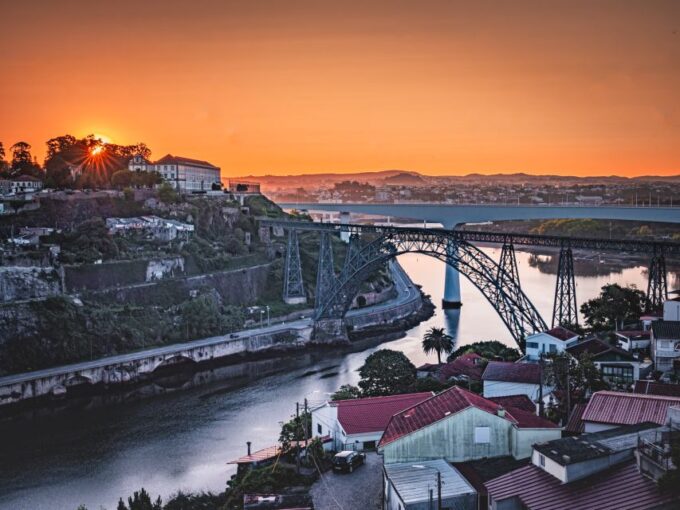 Porto: Half-Day Walking Photo Tour - Frequently Asked Questions