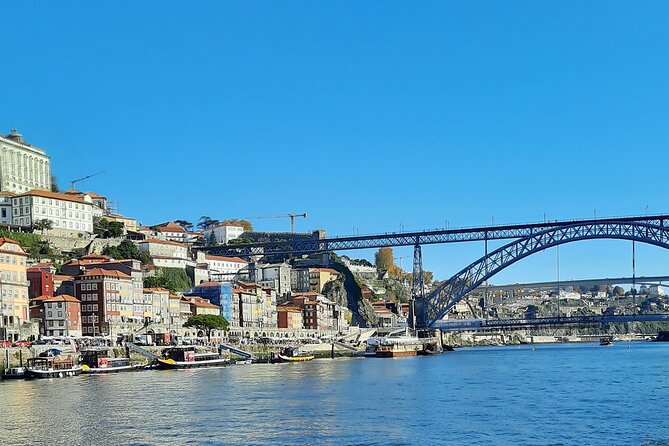 Porto Heritage Night Tour With Fado Show And Dinner Included - Guided Historic Tour of Porto