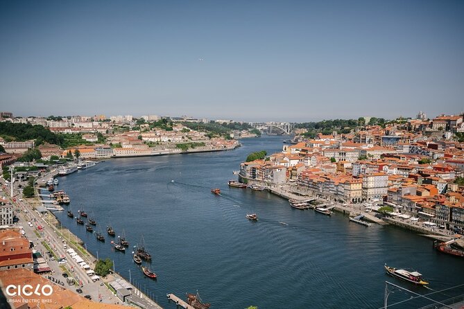 Porto Highlights in 3 Hours E-Bike Tour - Historical, Sightseeing - Meeting and Pickup